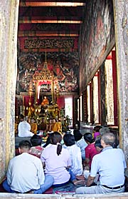 'Sermon in a Thai Temple' by Asienreisender